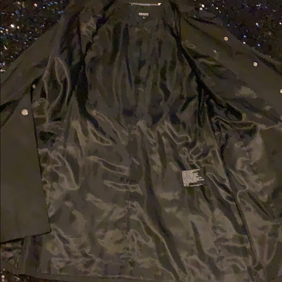 Women DKNY Coat - Picture 3 of 6